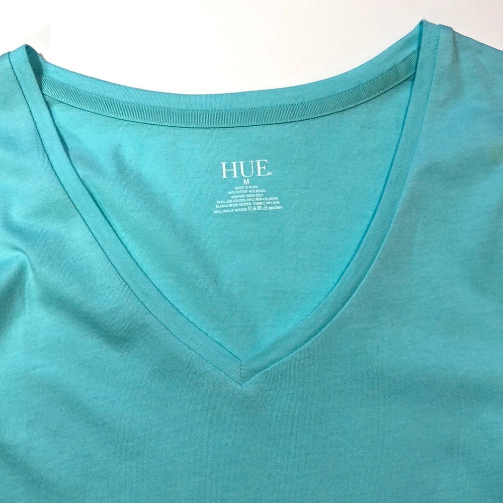 NWT HUE Pajamas-Long Sleeve Top & Flannel Bottoms - Picture 2 of 8